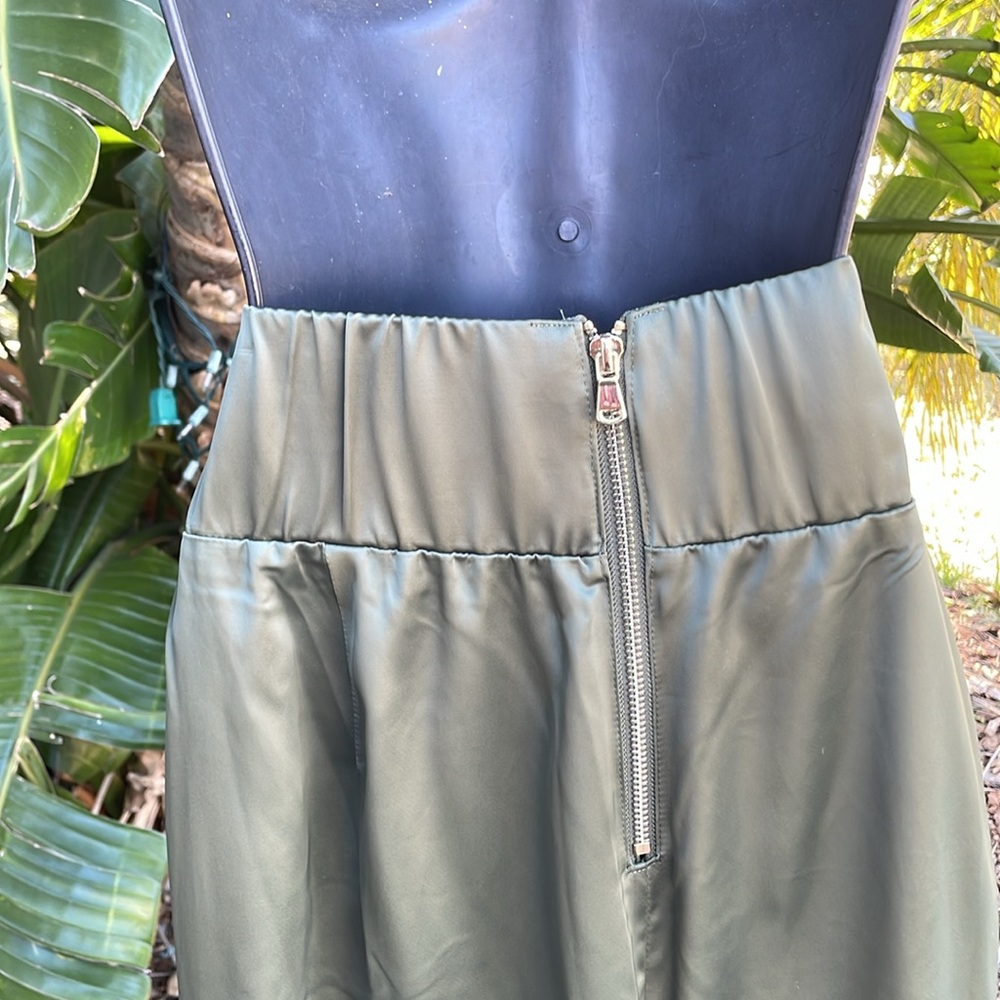 FTF Lab wide leg satin Palazzo pants - Picture 5 of 11